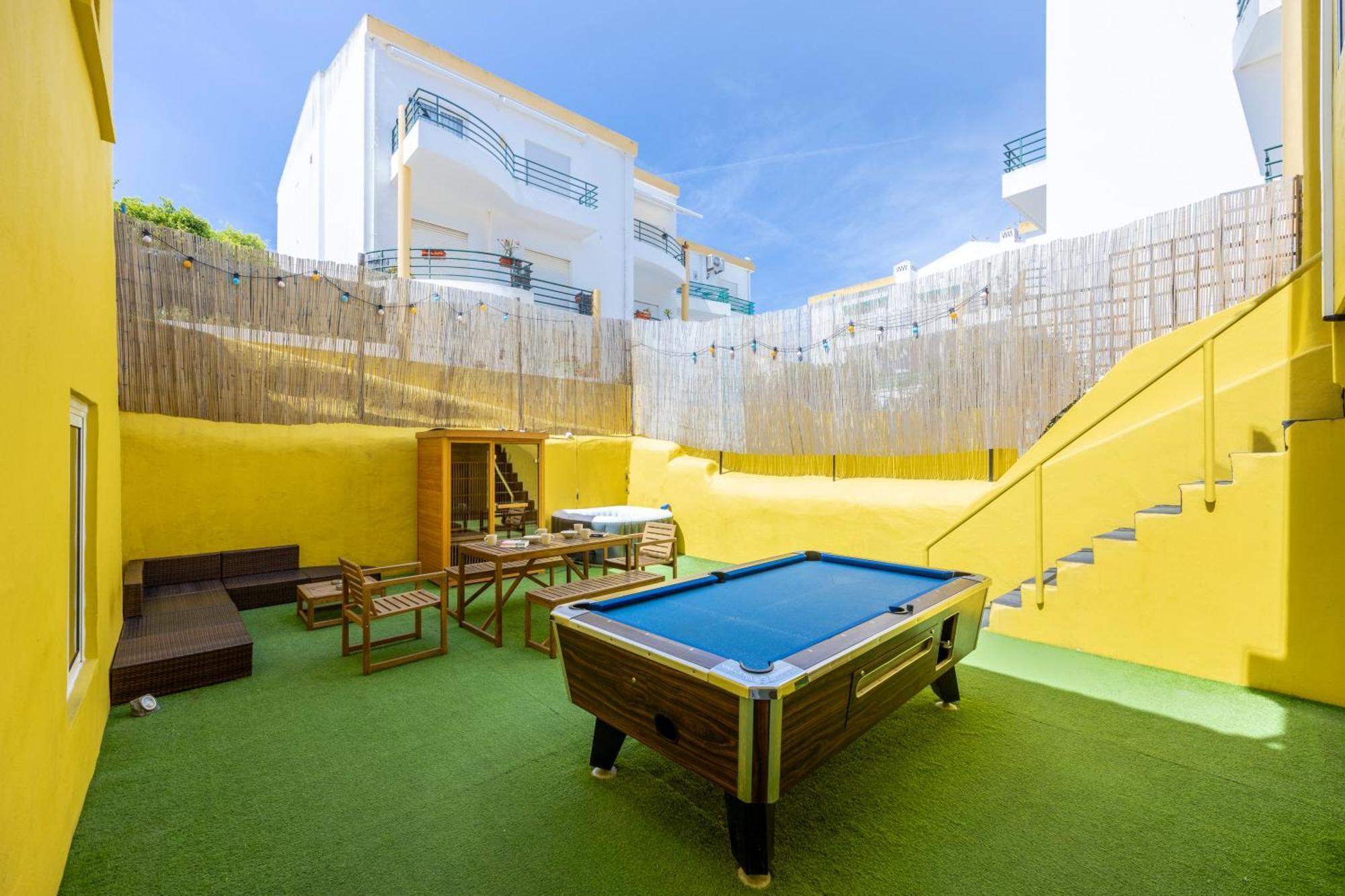 The Macarena Beach Hostel Lagos Kültér fotó